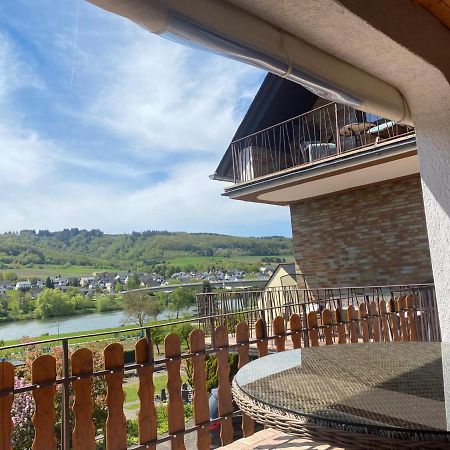 Wein Und Gastehaus Marlene Pohl Hotel Kinheim Esterno foto