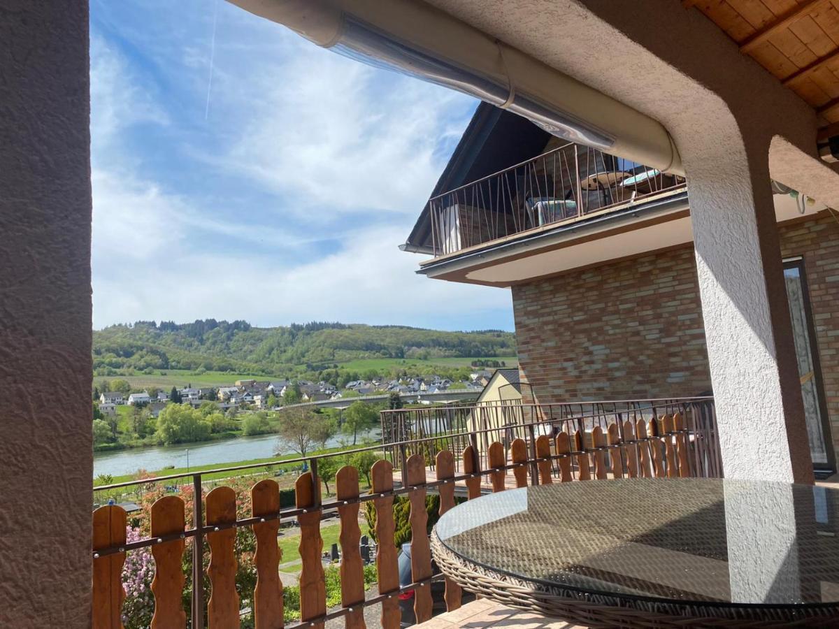 Wein Und Gastehaus Marlene Pohl Hotel Kinheim Esterno foto