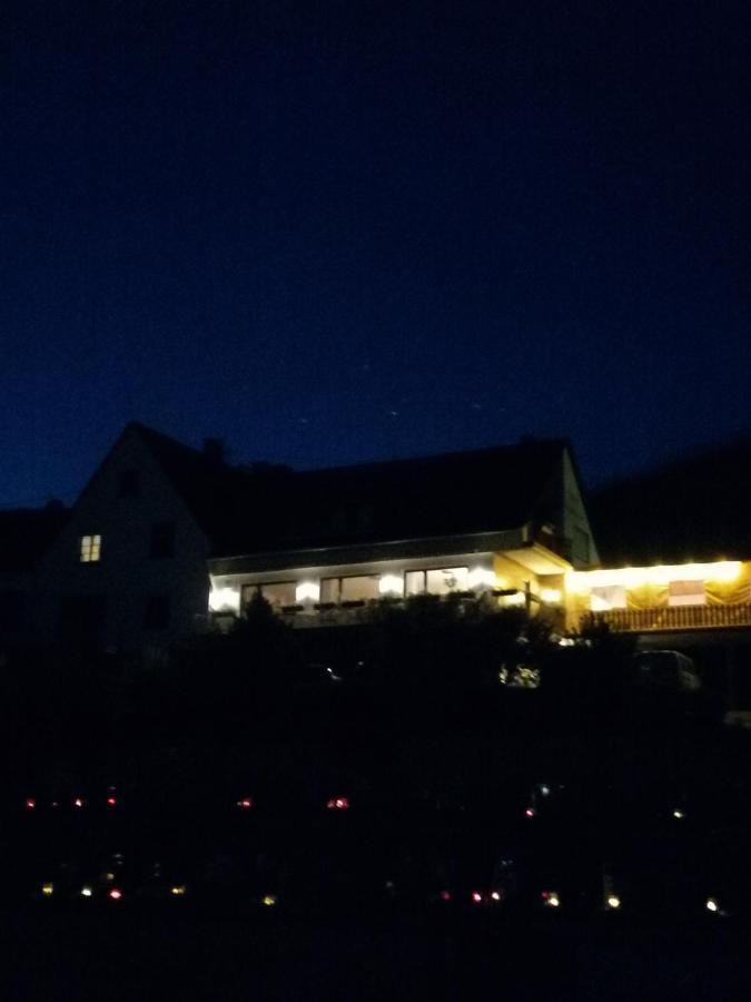 Wein Und Gastehaus Marlene Pohl Hotel Kinheim Esterno foto