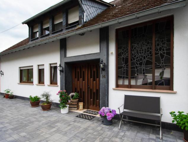 Wein Und Gastehaus Marlene Pohl Hotel Kinheim Esterno foto