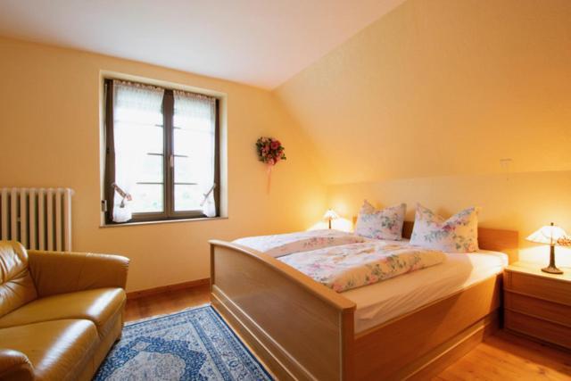 Wein Und Gastehaus Marlene Pohl Hotel Kinheim Esterno foto